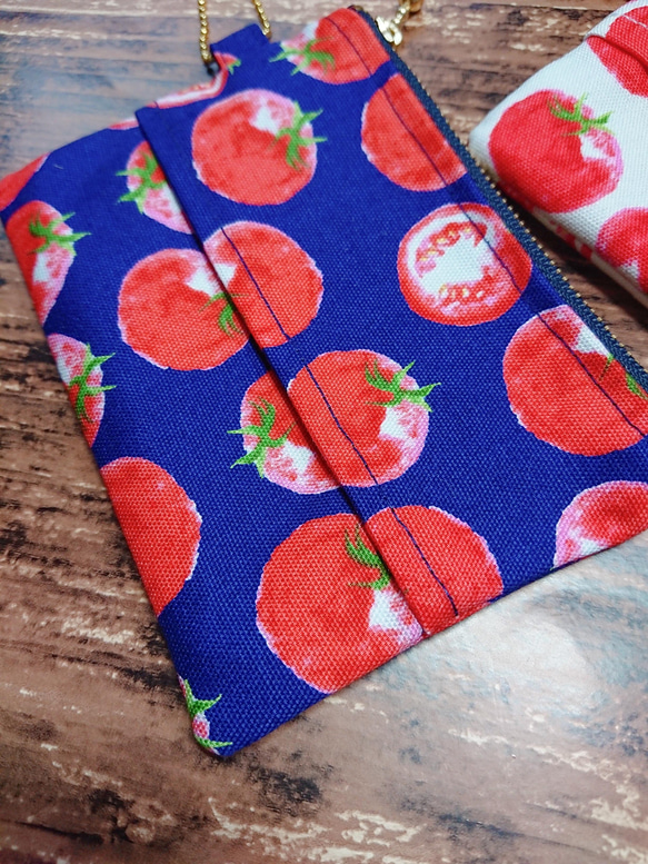 ミニトマト ポケットティッシュケース付きミニポーチ 3枚目の画像