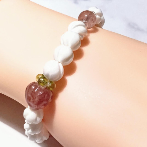 希少 いちご型アフリカンストロベリークォーツ 女性にとっては最高の