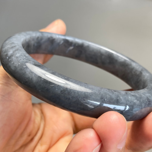 BG01 美品 58.0 ミャンマー産 天然 A貨 無処理 黒翡翠 本翡翠 バングル
