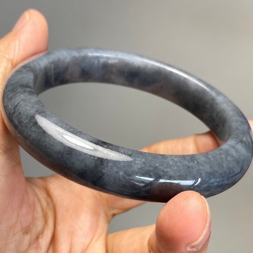 BG01 美品 58.0 ミャンマー産 天然 A貨 無処理 黒翡翠 本翡翠 バングル