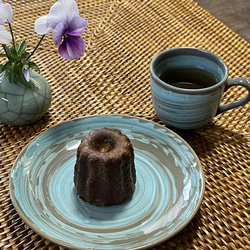 ブルーグレイが爽やかなデミカップと小皿 【京焼・清水焼】コーヒー アフタヌーンティーに 4枚目の画像