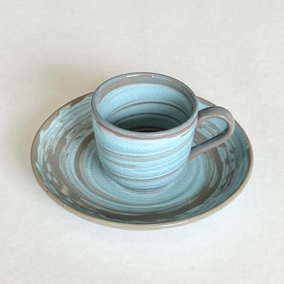 ブルーグレイが爽やかなデミカップと小皿 【京焼・清水焼】コーヒー アフタヌーンティーに 2枚目の画像