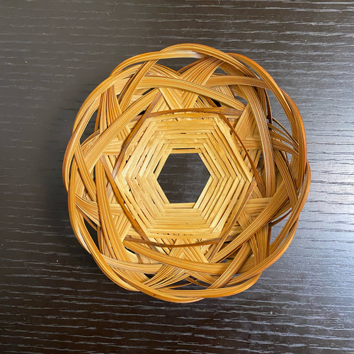 竹で編んだこんもりカゴ・バスケット フリーボックス・小物入れ T's