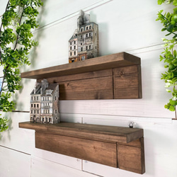 モダンな飾り棚 crossingウォールシェルフ アンティーク