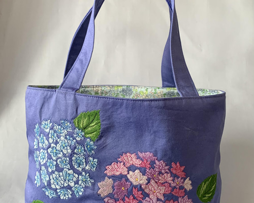 花刺繍エプロン　トートバッグ　セット 刺繍トートバッグ材料キット 手芸材料セット 手作り エコバッグ