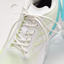【規格外商品】白色：ほどけにくい魔法の靴ひも：リリヤーン：シューレース：細幅：日本製：靴紐：くつひも：リリヤーン紐 1枚目の画像