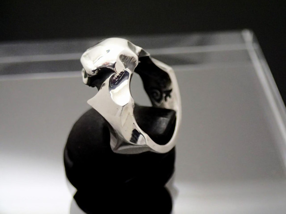 スカルリング スカル ドクロ かわいい 髑髏 リング 指輪 シルバーアクセサリー 925 　『グランピースカルリング』 7枚目の画像
