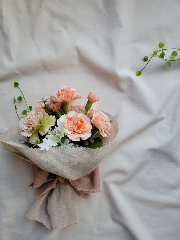 ｱｰﾄﾌﾗﾜｰ母の日♡カーネーションの花束 1枚目の画像