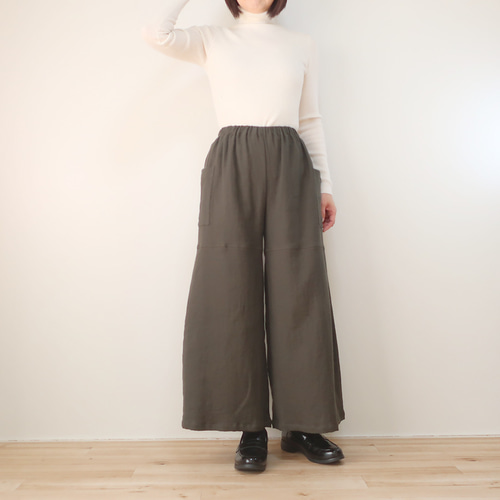 ふんわり天使のダブルガーゼ❣パンタロン風脇タックパンツ（ハーフ