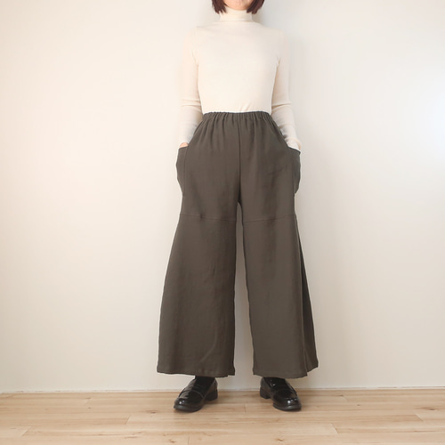 ふんわり天使のダブルガーゼ❣パンタロン風脇タックパンツ（ハーフ