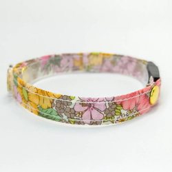 【凱萊花】輕質3g Liberty Fabric Floral Cat Small dog Collar Lost Tag Sa 第4張的照片