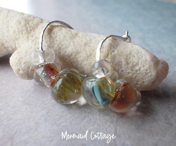 *sv925*Sea Life Glass Hoop Earrings☆槌目テクスチャー 3枚目の画像