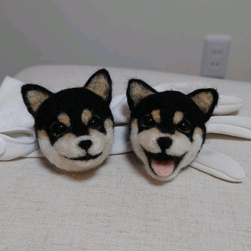 受注生産】柴犬 羊毛フェルト キーホルダー 黒柴 羊毛
