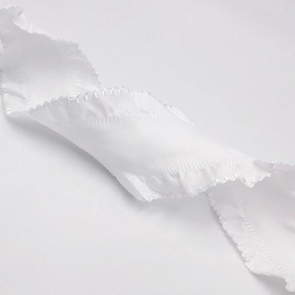 フラウンスエッジフリルリボン（White/ホワイト）38mm ×1ｍ 3枚目の画像
