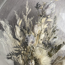 最新版❣️ ずっと飾れる‼️ "割れないバルーンフラワー" の卓上オブジェ アンティーク花器で高級感たっぷり 4枚目の画像