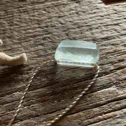 鋳造ガラスのキャンディネックレス(水浅葱) 3枚目の画像