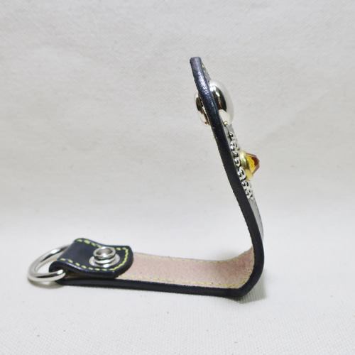 サドルレザー　キーループ　ハンドメイド　1個限定 本革レザーキーループ ブラック サドルレザー｜すべての商品