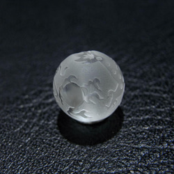 [beads177] サンドブラスト・ビーズ・水晶（龍）10mm 3個 3枚目の画像