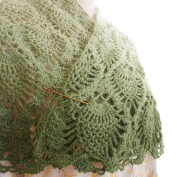 【sale】深い森のグラデーションショール 手編み グリーン 5枚目の画像