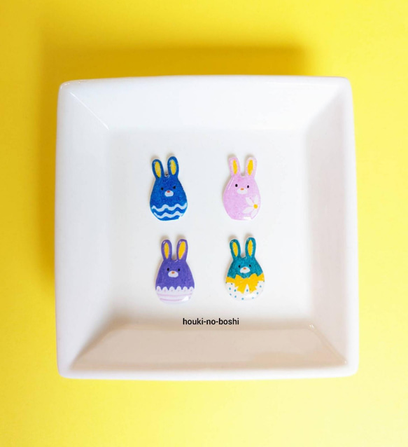4ピース　うさぎ　たまご　ピアス 3枚目の画像