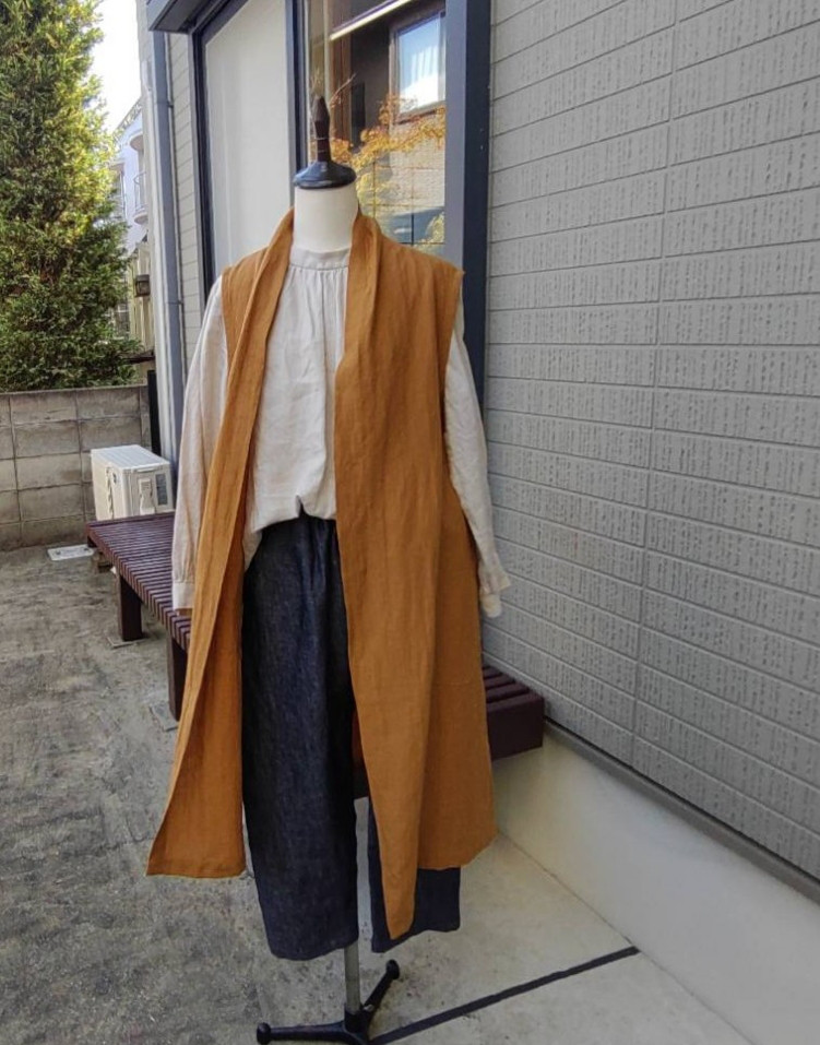 《送料無料》✰小柄さんのさらりロングベスト シナモン