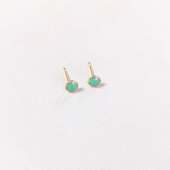 ミントグリーン＊6ｍｍ＊小粒ゴールドピアス/イヤリング＊小ぶり 4枚目の画像