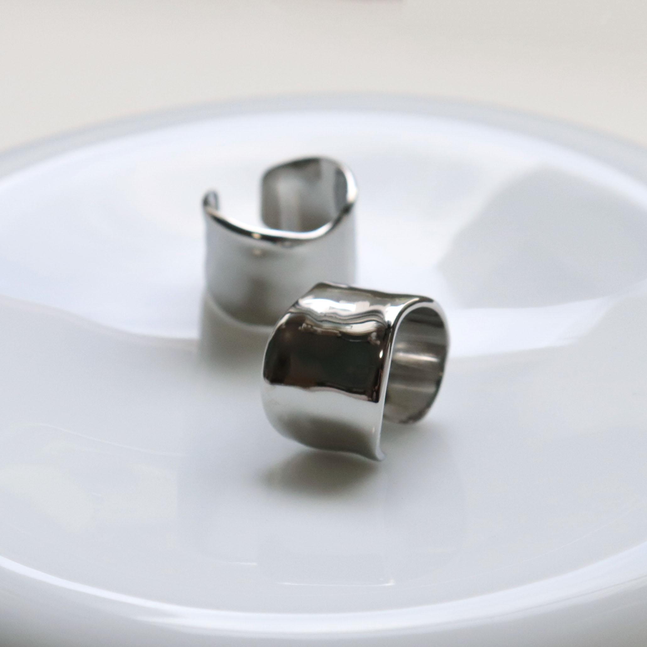 こなれ感をプラス！ステンレスワイドリング~wave stainless wide ring~（一部受注制作）