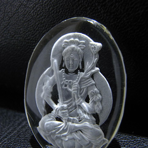 beads217] 水晶プレート（文殊菩薩）約30×22mm 1個 天然石 SWING-HEART