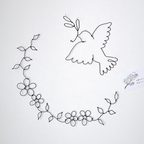 草花の壁飾り ワイヤーアート ワイヤークラフト タペストリー