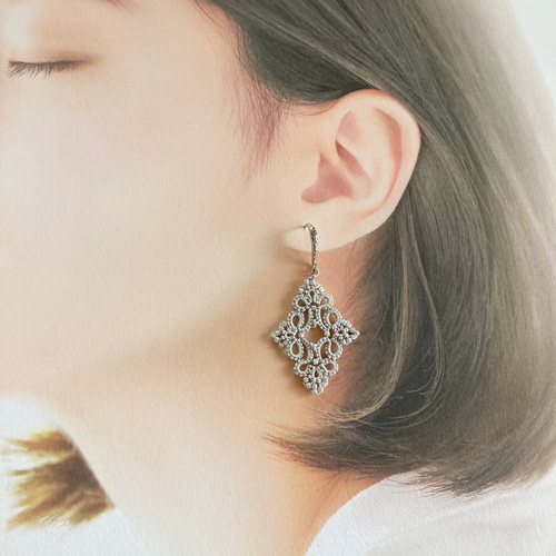 ♢♢タティングレースとビーズのダイヤ型ピアス♢♢ ピアス