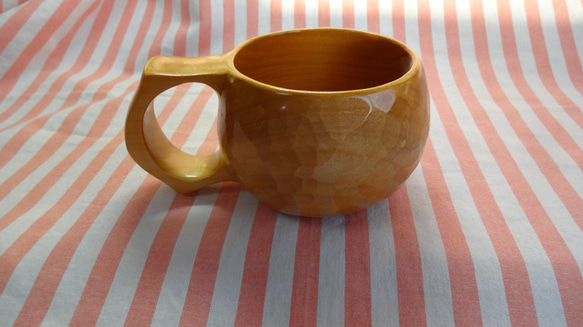 　珍しい銀杏の一木彫りコーヒーカップ。 4枚目の画像