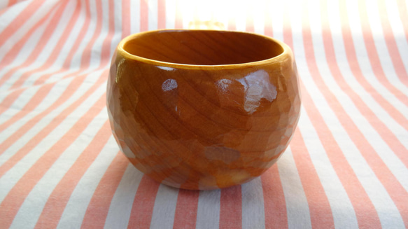 　珍しい銀杏の一木彫りコーヒーカップ。 5枚目の画像