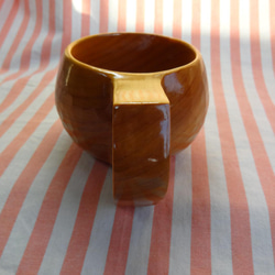 　珍しい銀杏の一木彫りコーヒーカップ。 3枚目の画像