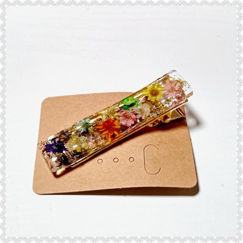 ヘアクリップ☆レジン☆カラフルフラワーD ヘアクリップ・バナナ
