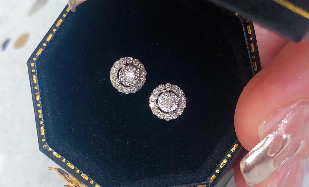 天然ダイヤモンドピアス約0.3ct k18 ピアス（スタッド・一粒） パール