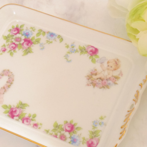 sale】天使のアクセサリートレイ 磁器 金彩 エンジェル 花柄