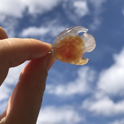 ゴビ石−868 ゴビ瑪瑙 手彫り 魚 天然石 KIKI 通販 13782923｜Creema