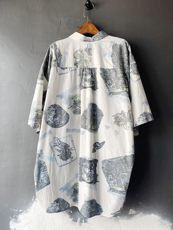 白色青春滿版圖騰 古著棉質夏威夷襯衫上衣vintage Aloha Shirt 第11張的照片