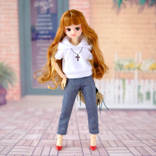 リカちゃん洋服スェード❤︎パーカーベージュハンドメイド