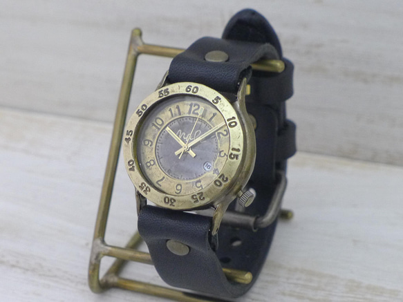 "Explorer-B3-DATE" DATE(日付) 32mm Brass(真鍮) 手作り腕時計 [359DATE] 1枚目の画像