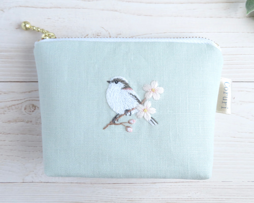 【リネン刺繍　ちゃちゃ子ページ】マルチクロス　ボートポーチ リネン刺繍 ちゃちゃ子ページ】マルチクロス ボートポーチ