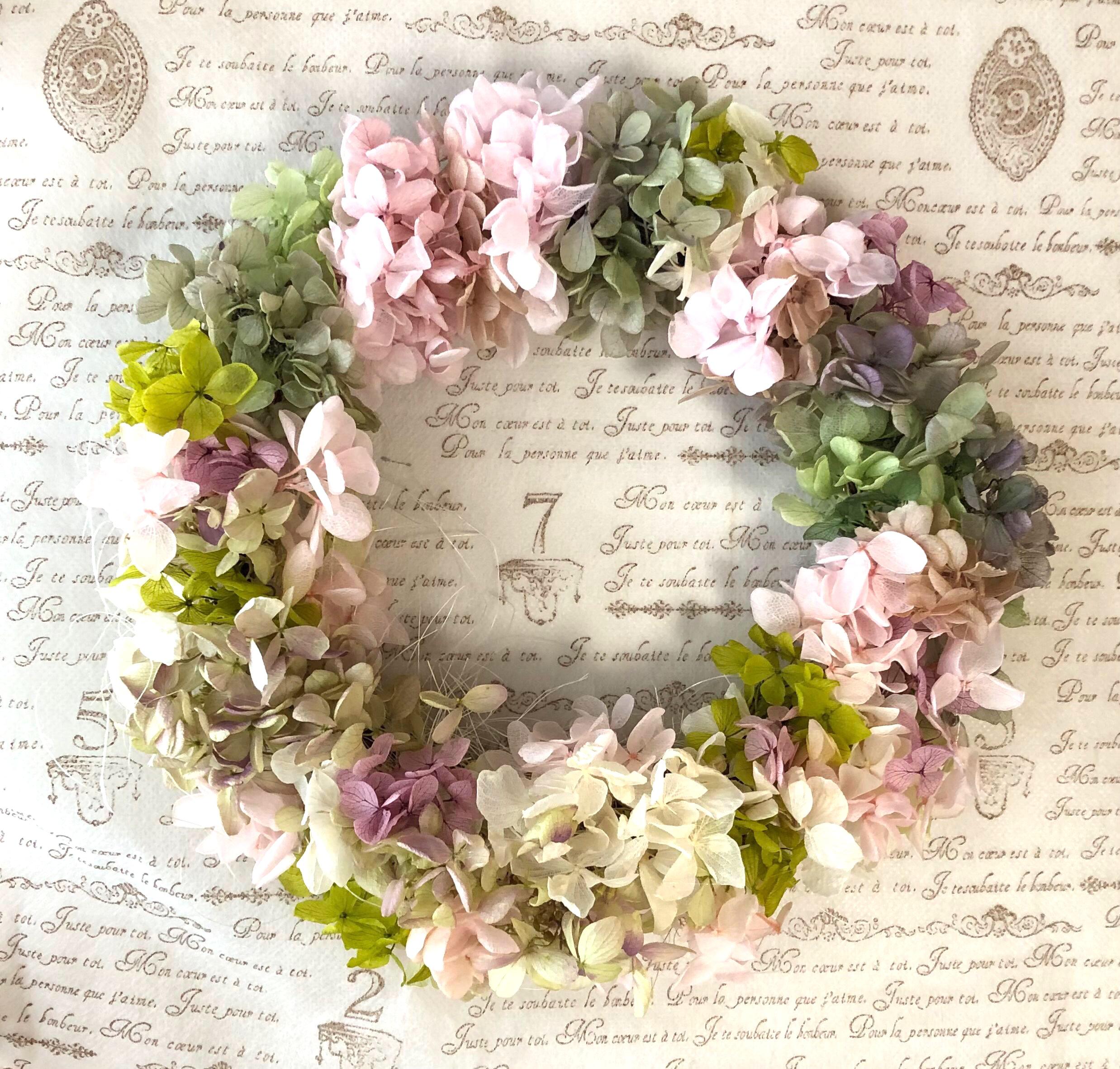 プリザーブドフラワーの紫陽花フルリースL