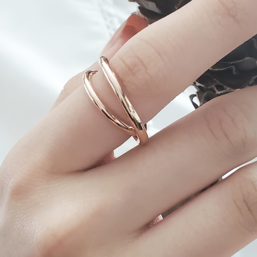 2連、立体的なインンフィニティリングピンクゴールドRS-206 指輪