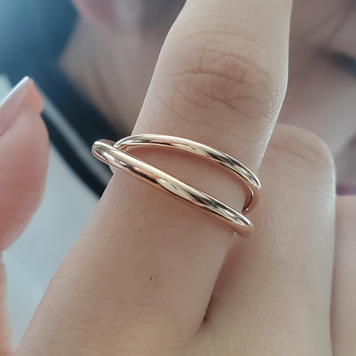 2連、立体的なインンフィニティリングピンクゴールドRS-206 指輪