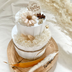 【再販】マーガレットフラワーとホワイト紫陽花のクレイケーキ♡ 3枚目の画像
