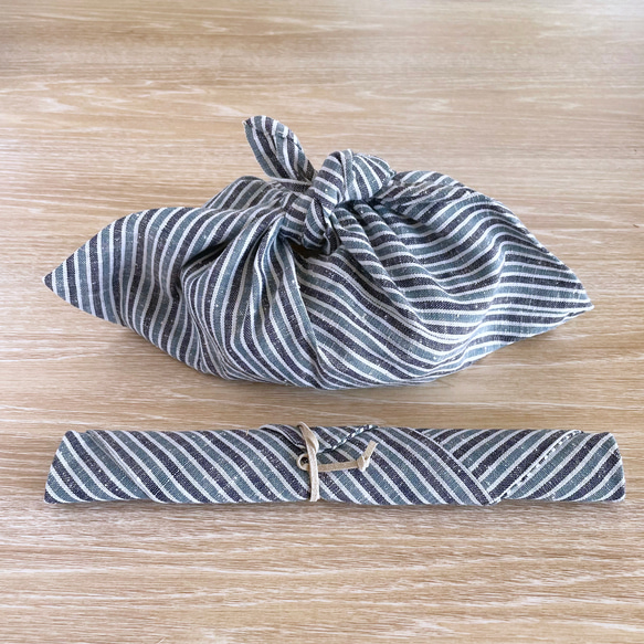 【オンライン限定】三河木綿のお弁当袋セット あずま袋と箸袋 水色系の縞 ネップ地 BNT226 1枚目の画像