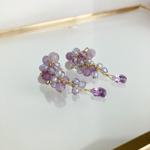 藤の花×天然石 ピアス/イヤリング ピアス（スタッド・一粒） flower