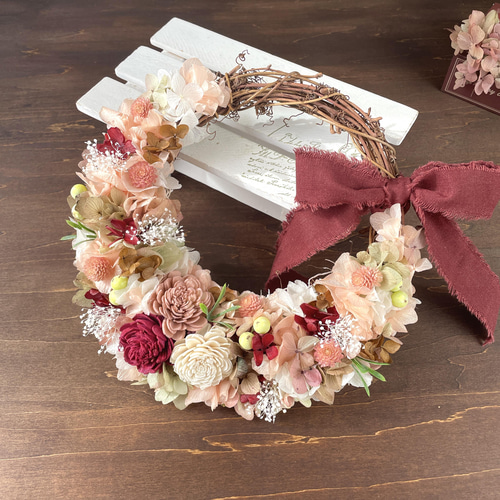 水無月と11種類の草花を紡いだアンティークピンクリース 