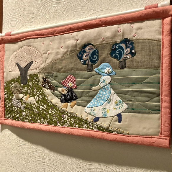 すーちゃんとビリー君の１年タペストリー すーちゃんとビリー君の1年タペストリー ☆スーちゃんとビリーの