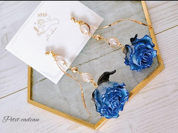 青紫 パール 薔薇ピアス イヤリング ピアス（その他） ぷちかどー 通販  